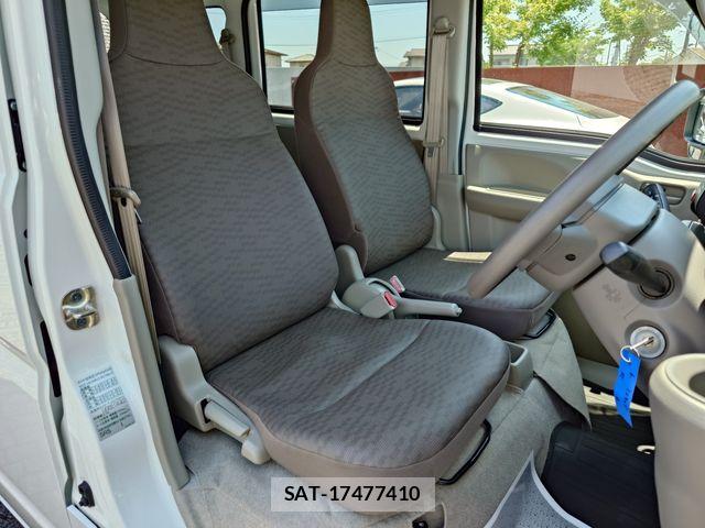 Mitsubishi MINICAB VAN 2024-06 6995706-11