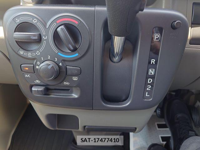 Mitsubishi MINICAB VAN 2024-06 6995706-15