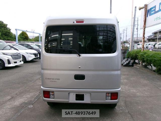 Mitsubishi MINICAB VAN 2022-01 7328441-5