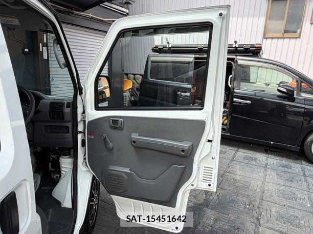 Mitsubishi MINICAB VAN 2007-08 7358776-9