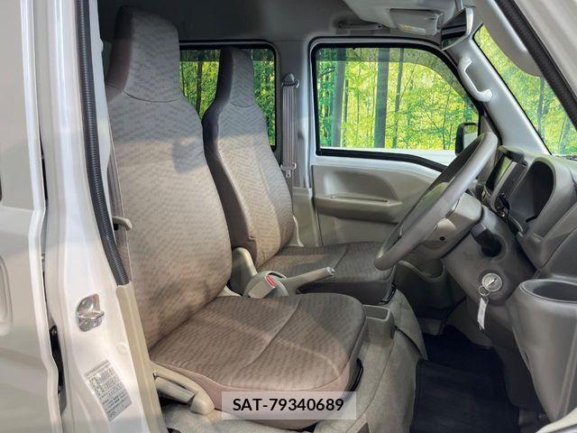 Mitsubishi MINICAB VAN 2025-03 7562436-7