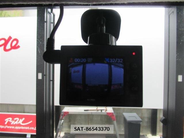 Mitsubishi MINICAB VAN 2017-03 7618145-9