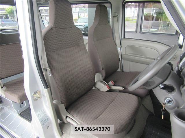 Mitsubishi MINICAB VAN 2017-03 7618145-11