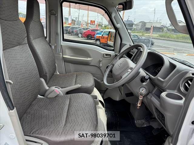Mitsubishi MINICAB VAN 2017-07 7618147-15