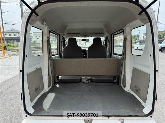 Mitsubishi MINICAB VAN 2017-07 7618147-19