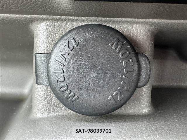 Mitsubishi MINICAB VAN 2017-07 7618147-6