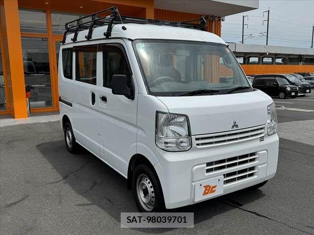 Mitsubishi MINICAB VAN 2017-07 7618147-7