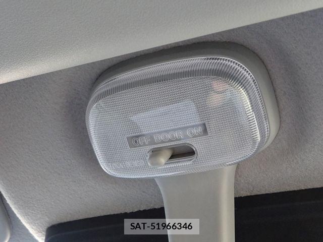 Mitsubishi MINICAB VAN 2021-04 7725809-21