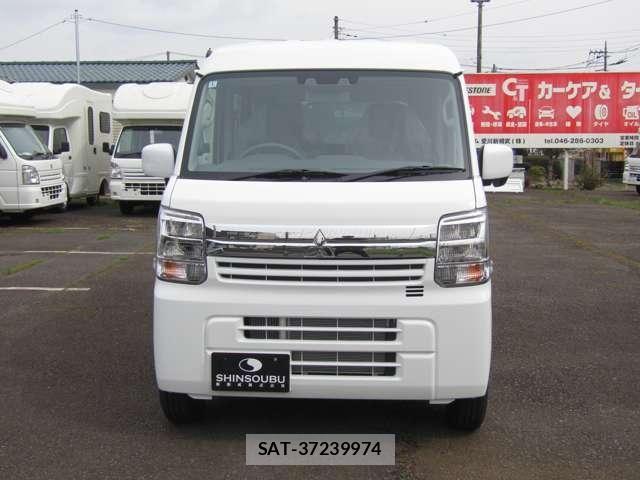 Mitsubishi MINICAB VAN 2025-01 7725805-1
