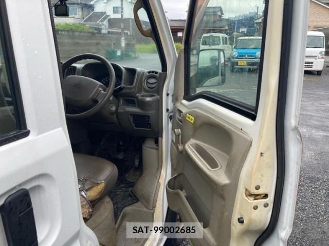 Mitsubishi MINICAB VAN 2016-08 7725807-7