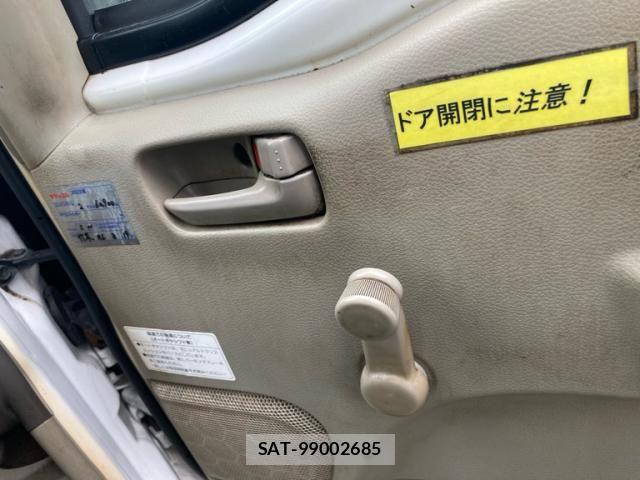 Mitsubishi MINICAB VAN 2016-08 7725807-8
