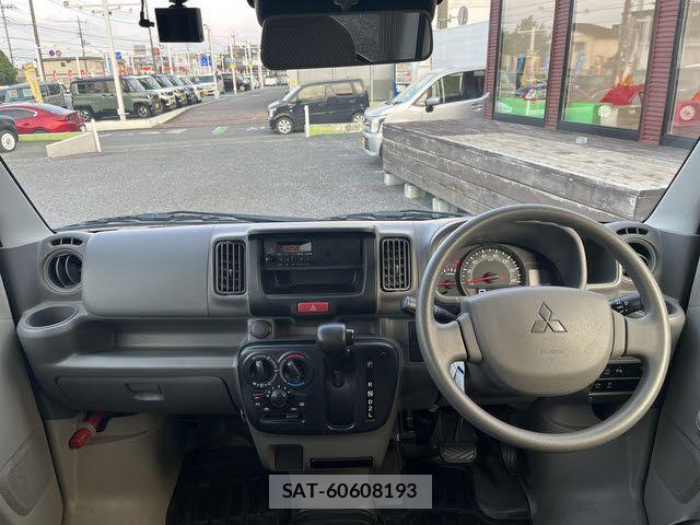 Mitsubishi MINICAB VAN 2020-03 7902990-1