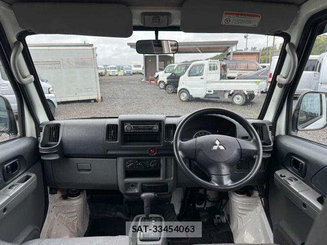 Mitsubishi MINICAB VAN 2012-03 8074635-11