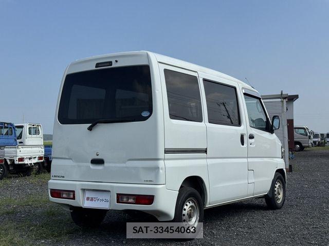 Mitsubishi MINICAB VAN 2012-03 8074635-7