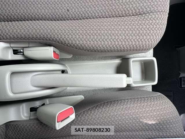 Mitsubishi MINICAB VAN 2024-12 8131261-15