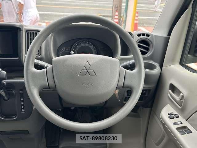 Mitsubishi MINICAB VAN 2024-12 8131261-7