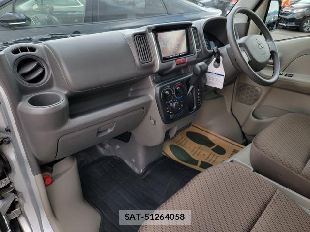 Mitsubishi MINICAB VAN 2019-07 8158823-20