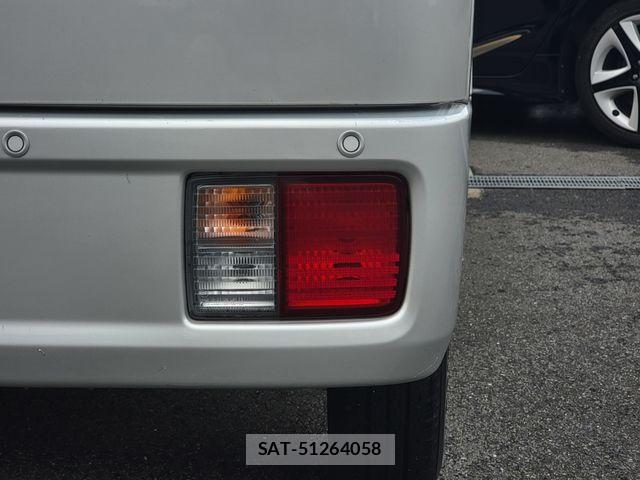 Mitsubishi MINICAB VAN 2019-07 8158823-25