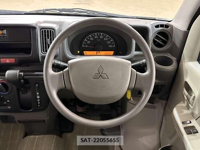 Mitsubishi MINICAB VAN 2018-06 8208756-9
