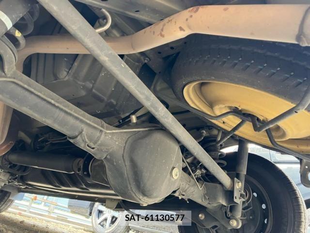 Mitsubishi MINICAB VAN 2017-02 8230837-9