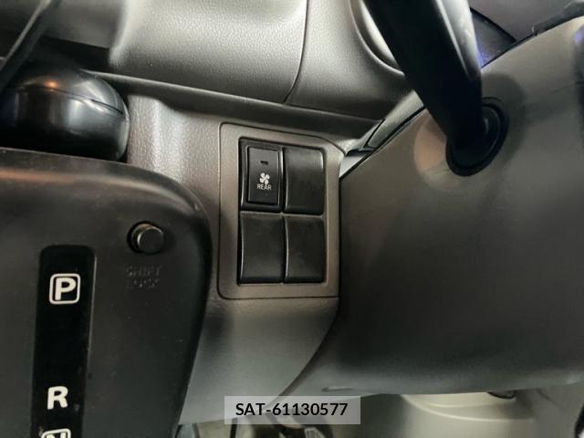 Mitsubishi MINICAB VAN 2017-02 8230837-19