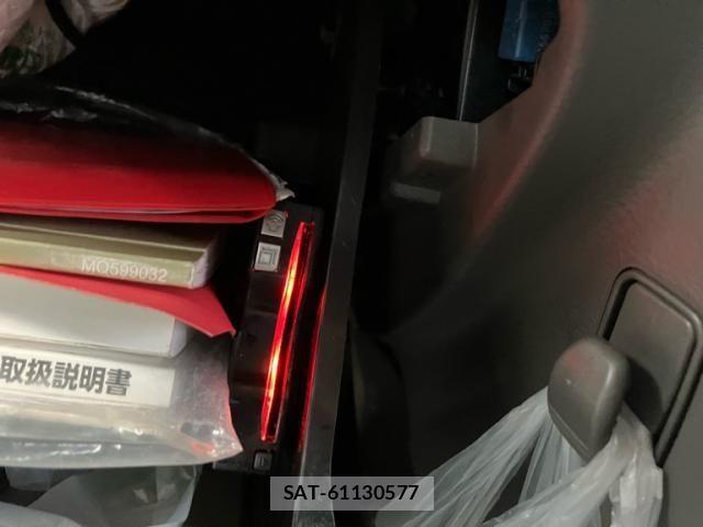 Mitsubishi MINICAB VAN 2017-02 8230837-20