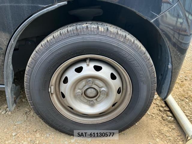 Mitsubishi MINICAB VAN 2017-02 8230837-5