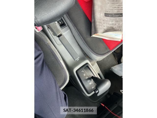 Mitsubishi MINICAB VAN 2012-10 8315476-13