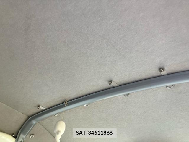 Mitsubishi MINICAB VAN 2012-10 8315476-21
