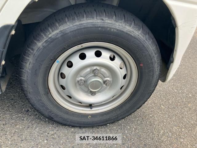 Mitsubishi MINICAB VAN 2012-10 8315476-5