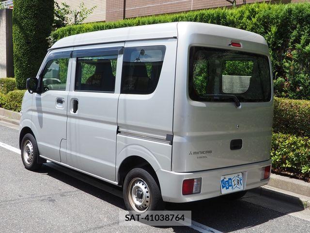 Mitsubishi MINICAB VAN 2021-06 8336810-11