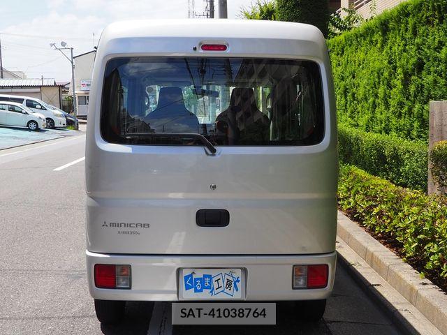 Mitsubishi MINICAB VAN 2021-06 8336810-13