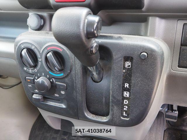 Mitsubishi MINICAB VAN 2021-06 8336810-5