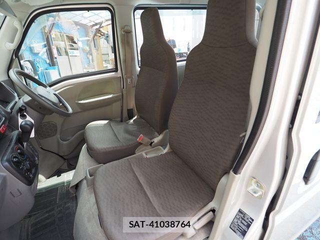 Mitsubishi MINICAB VAN 2021-06 8336810-6