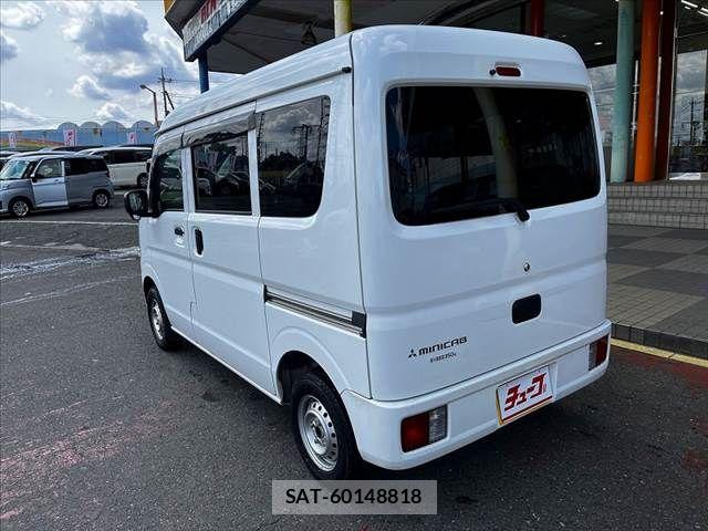Mitsubishi MINICAB VAN 2023-09 8367034-6