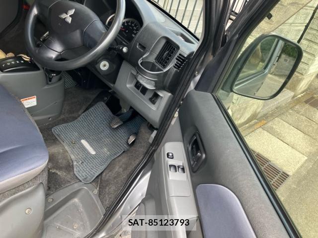 Mitsubishi MINICAB VAN 2012-09 8457920-11