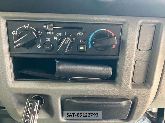 Mitsubishi MINICAB VAN 2012-09 8457920-15