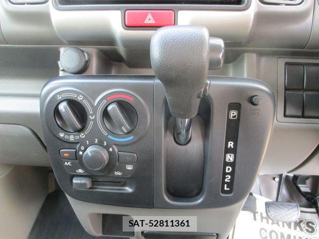 Mitsubishi MINICAB VAN 2021-06 8485766-6