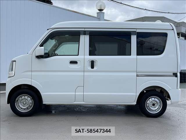 Mitsubishi MINICAB VAN 2022-07 8562717-9