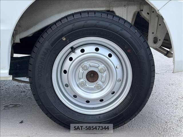 Mitsubishi MINICAB VAN 2022-07 8562717-12