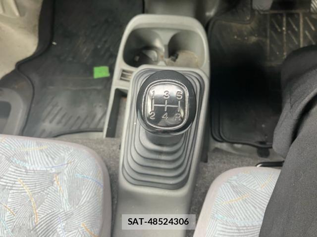 Mitsubishi MINICAB VAN 2010-07 8562716-15
