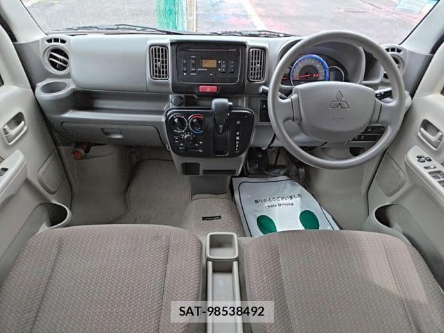 Mitsubishi MINICAB VAN 2020-09 8627745-2