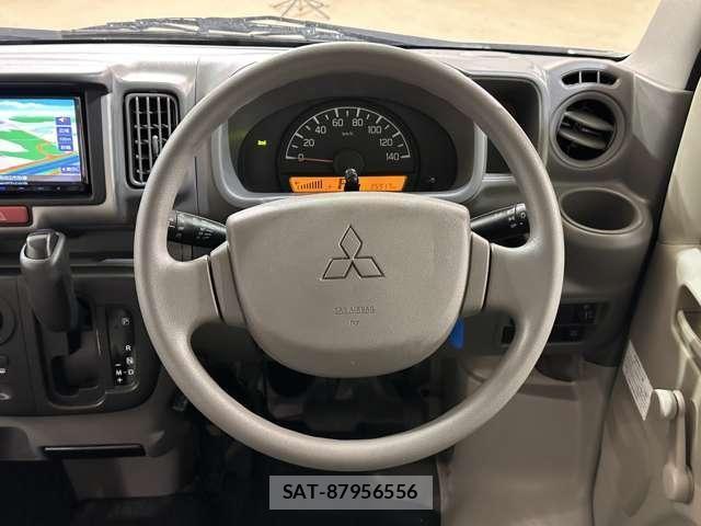 Mitsubishi MINICAB VAN 2019-03 8796688-9