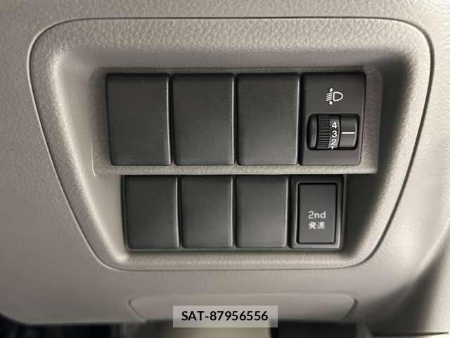 Mitsubishi MINICAB VAN 2019-03 8796688-11