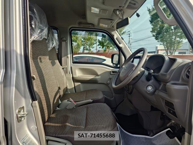 Mitsubishi MINICAB VAN 2025-03 8849871-9
