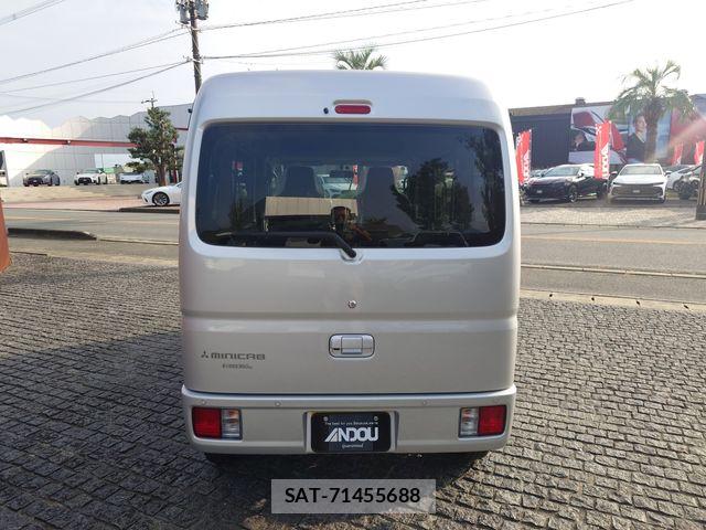 Mitsubishi MINICAB VAN 2025-03 8849871-6