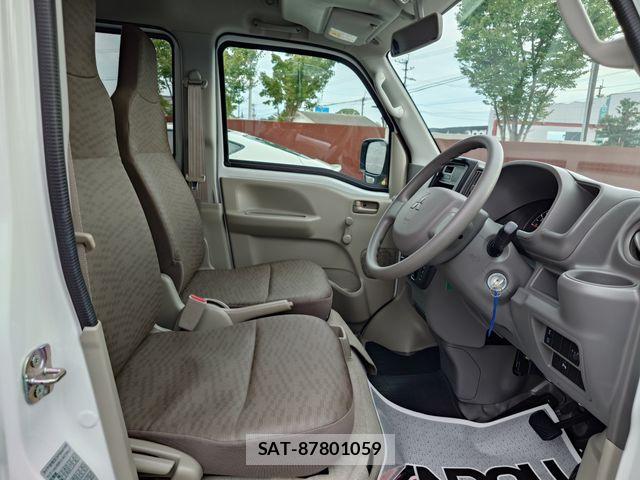Mitsubishi MINICAB VAN 2025-06 8849870-9
