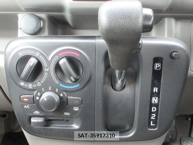 Mitsubishi MINICAB VAN 2020-06 8880835-11
