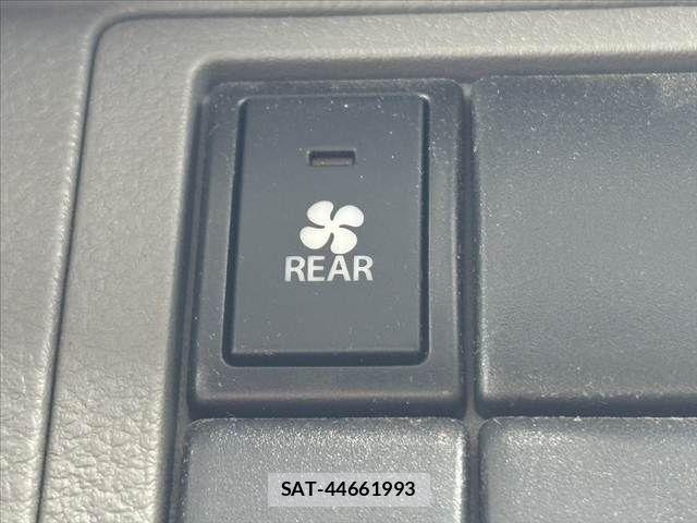 Mitsubishi MINICAB VAN 2020-03 8880836-25