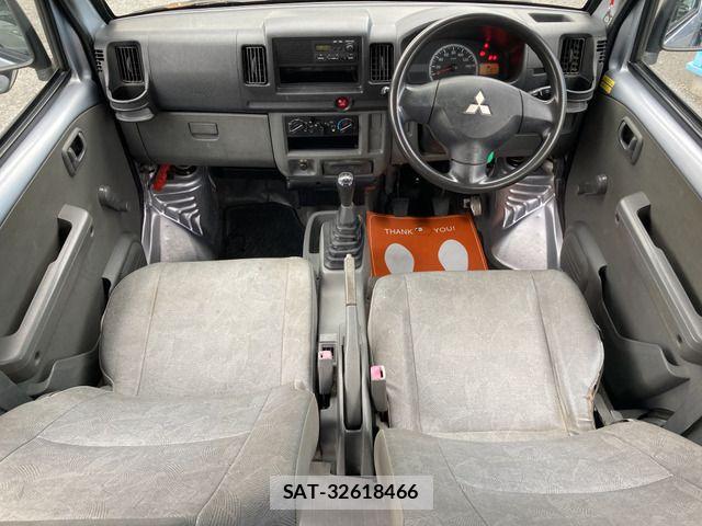 Mitsubishi MINICAB VAN 2012-07 8883936-5
